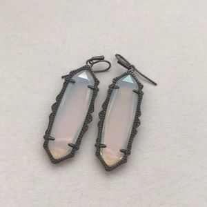 Kendra Scott iridescent Earrings